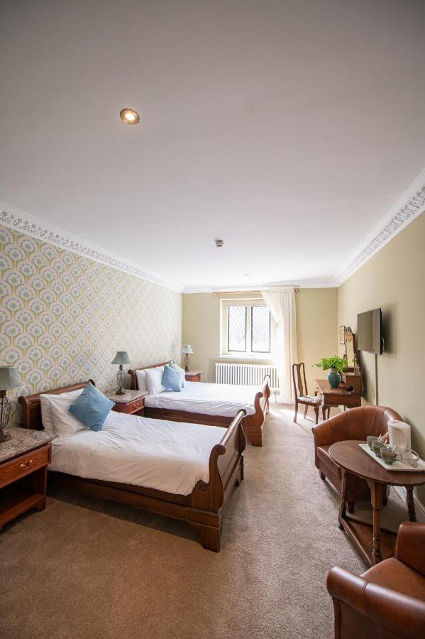 Miskin Manor Hotel Hensol Bagian luar foto