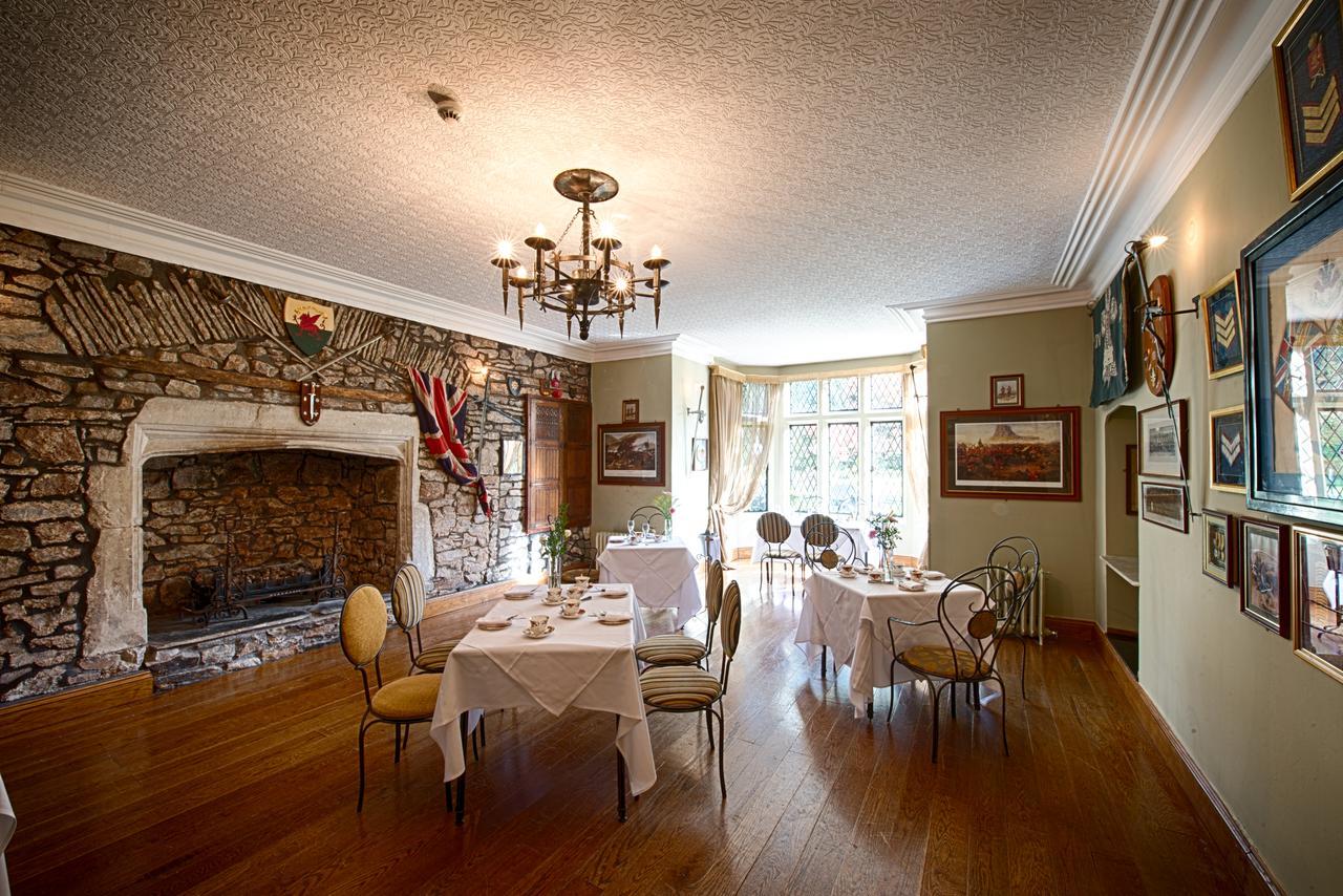 Miskin Manor Hotel Hensol Bagian luar foto