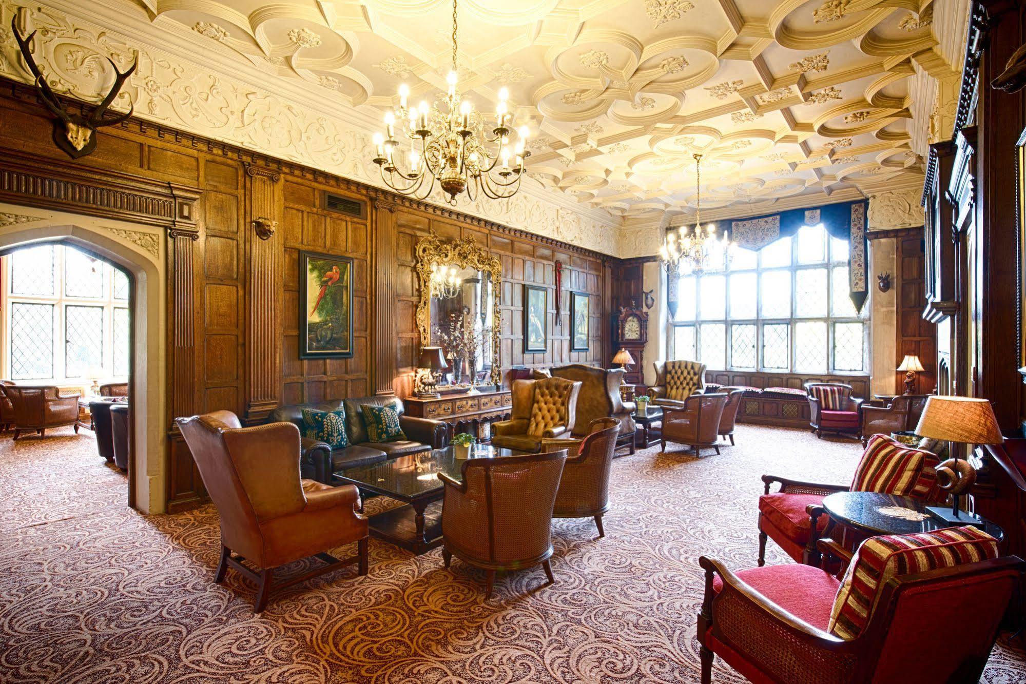 Miskin Manor Hotel Hensol Bagian luar foto