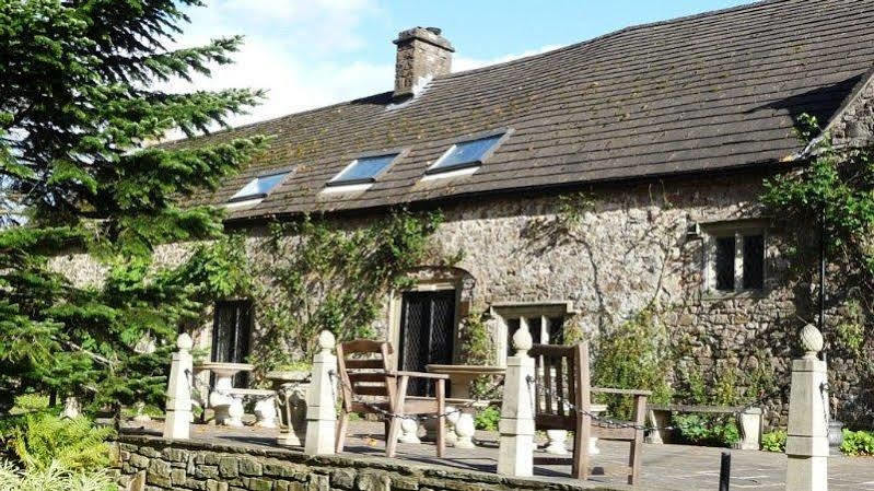 Miskin Manor Hotel Hensol Bagian luar foto